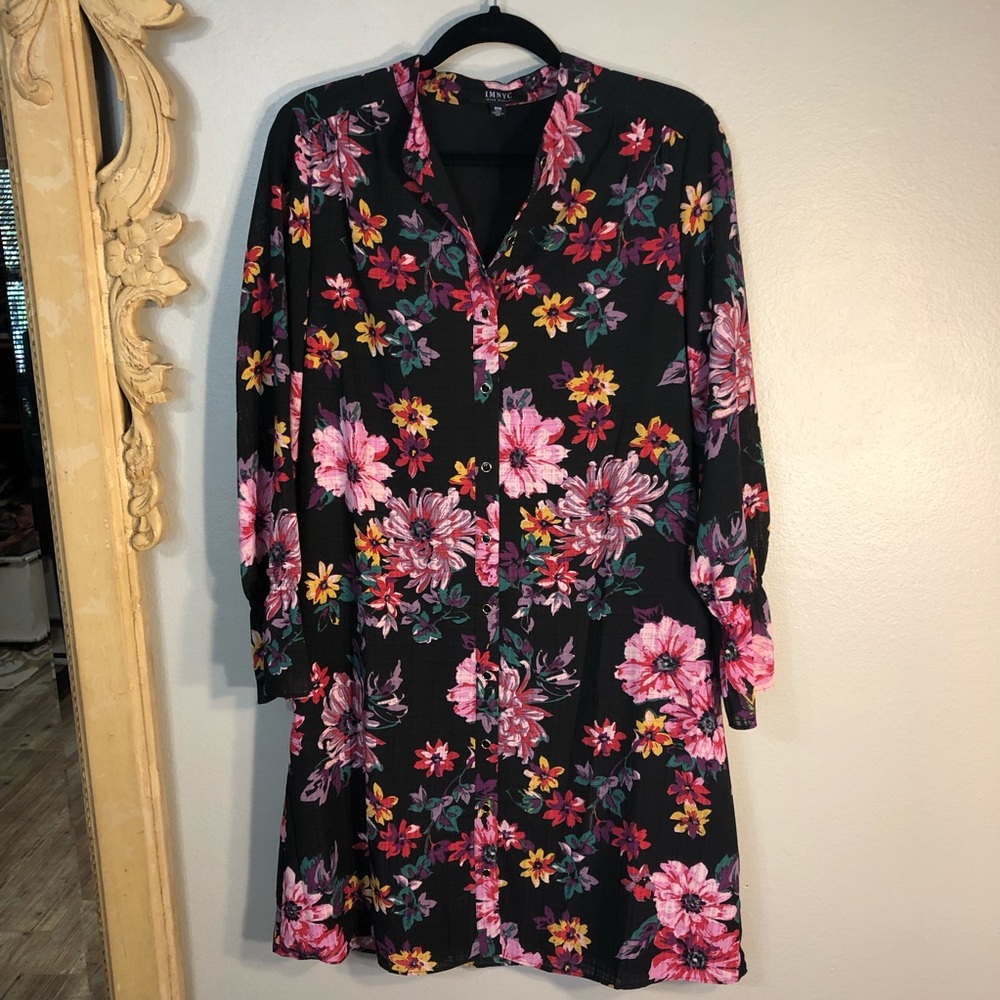 Beautiful Floral IMNYC Isaac Mizrahi Fully Lined